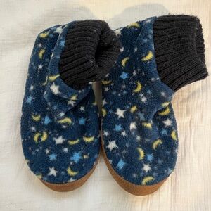 Cozy fleece starry night kids slipper booties